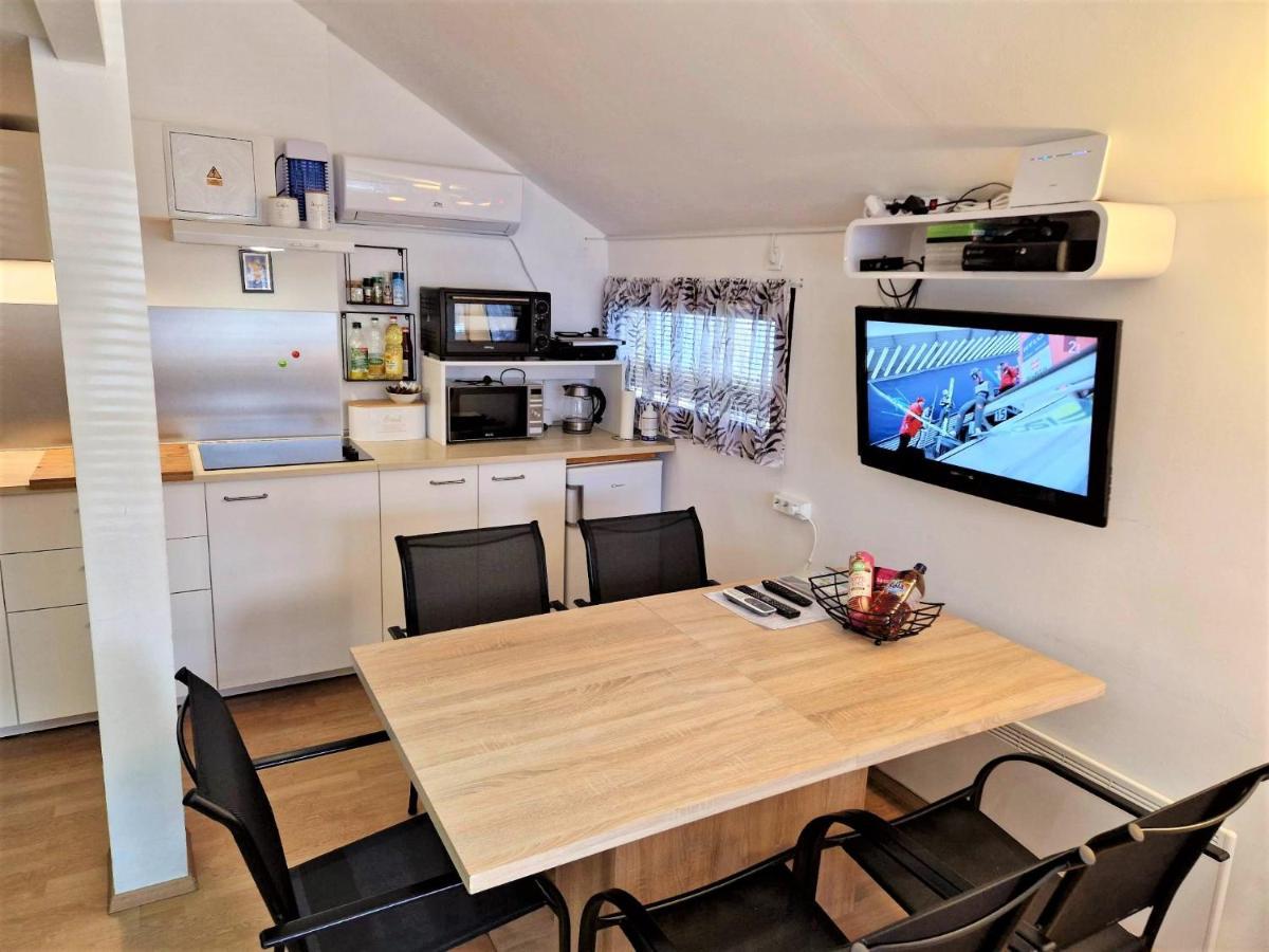 Sunny Home Catez ob Savi Buitenkant foto